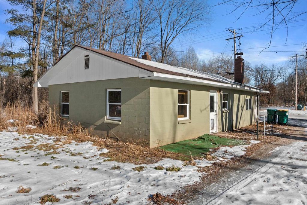 Photo of 10164 County Road Z, Nekoosa, WI 54457 (MLS # 22600157)