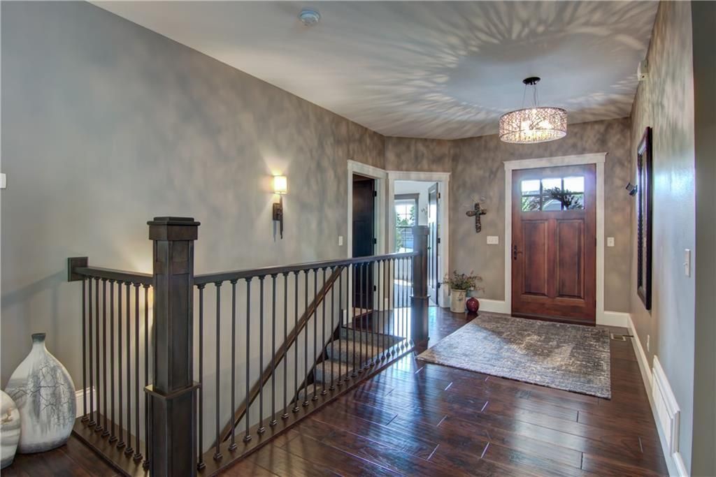 Photo of 4634 S Oakwood Hills, Eau Claire, WI 54701 (MLS # 1598780)