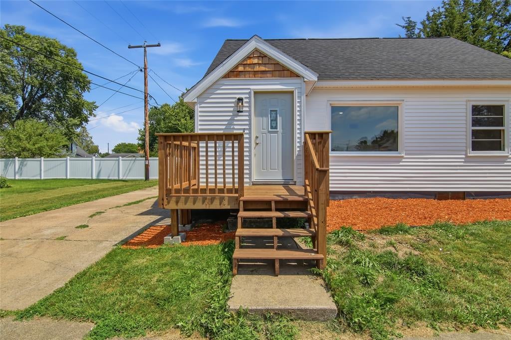 Photo of 124 S Victory STREET, Fall Creek, WI 54742 (MLS # 1603721)