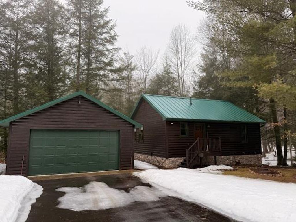 Photo of N3950 Red Pine DRIVE, White Lake, WI 54491 (MLS # 50321977)