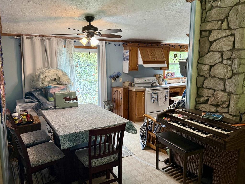 Photo of 18571 Hilltop ROAD, Sparta, WI 54656 (MLS # 2024145)