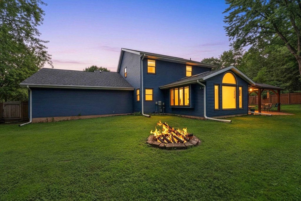 Photo of 3003 Open Gate TRAIL, Green Bay, WI 54313 (MLS # 50332904)