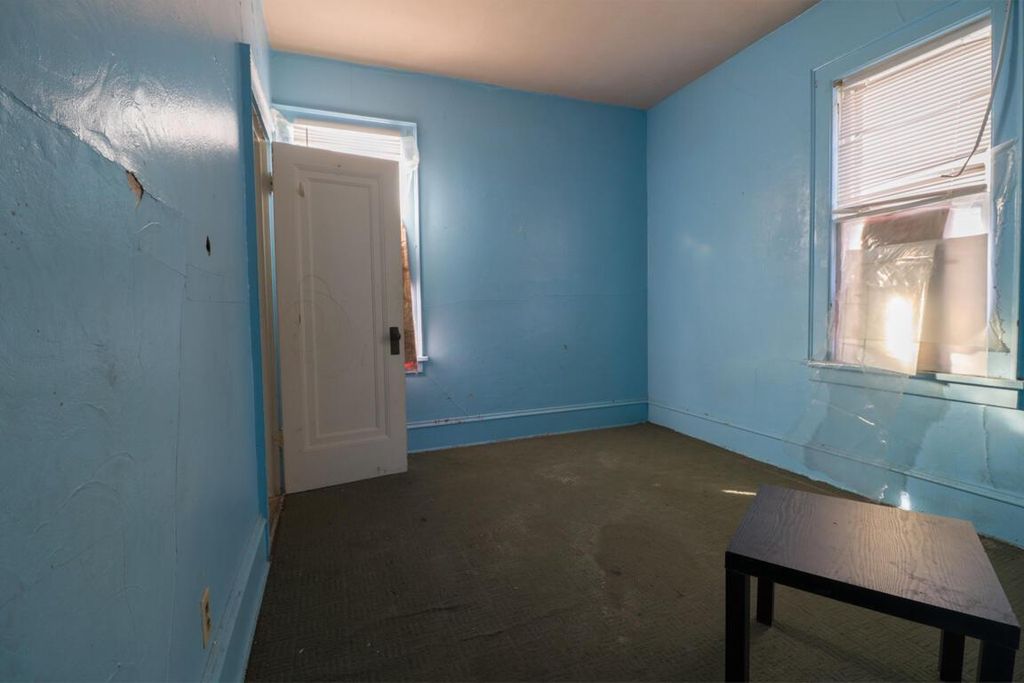 Photo of 1271 N 43rd STREET, Milwaukee, WI 53208 (MLS # 1949443)