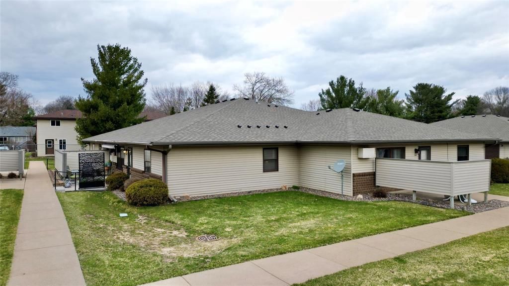Photo of 3434 Miller STREET #2, Eau Claire, WI 54701 (MLS # 1599833)
