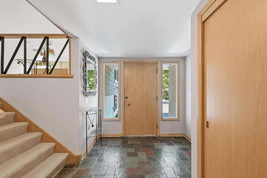 Photo of 955 Katherine DRIVE, Elm Grove, WI 53122 (MLS # 1971605)