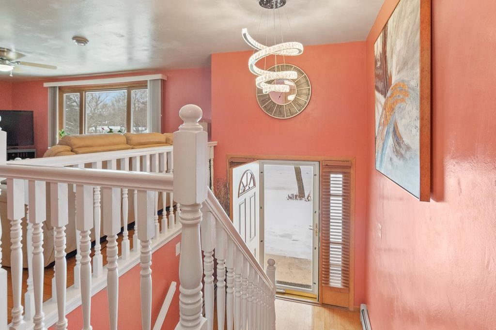 Photo of 250 Michelle COURT, Green Bay, WI 54302 (MLS # 50319629)