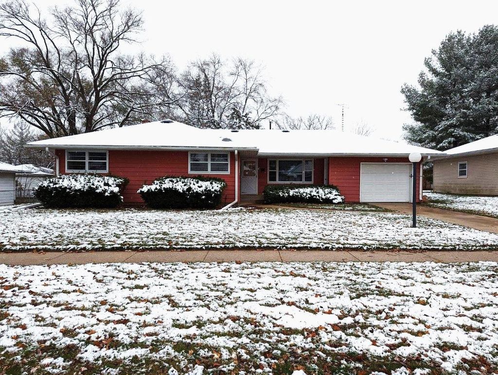 Photo of LOT 88 Boulder DRIVE, Slinger, WI 53086 (MLS # 1946998)