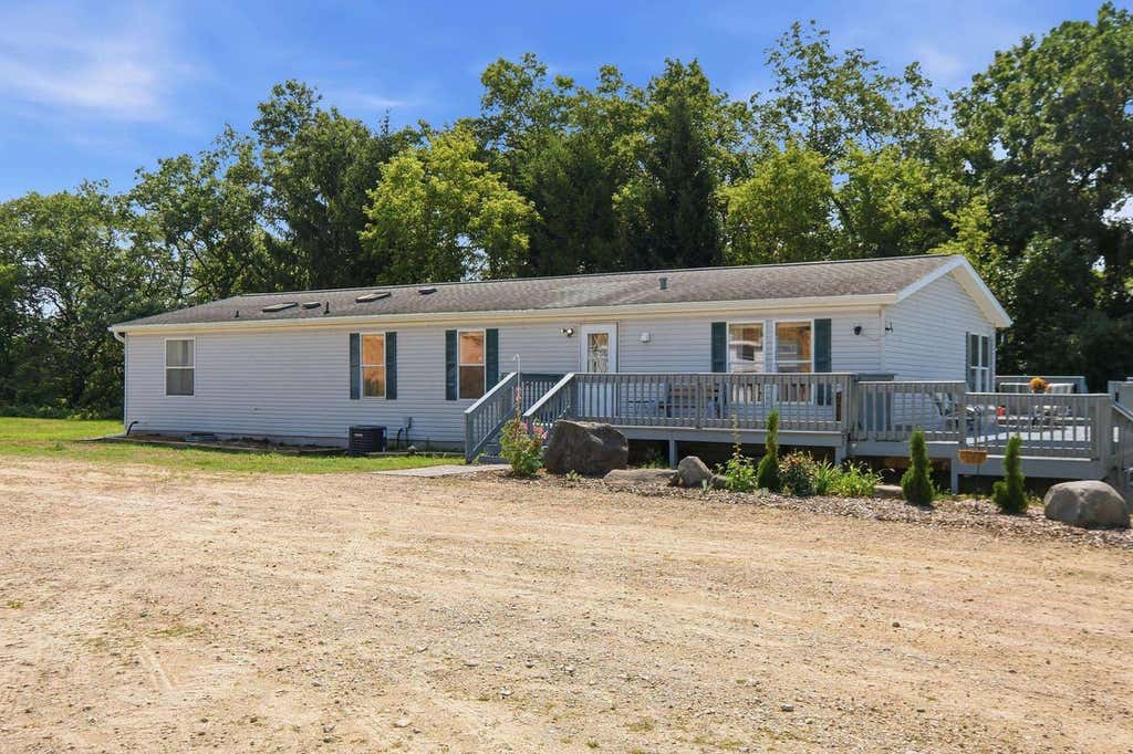 Photo of W4678 County Road C, Montello, WI 53949 (MLS # 2031047)