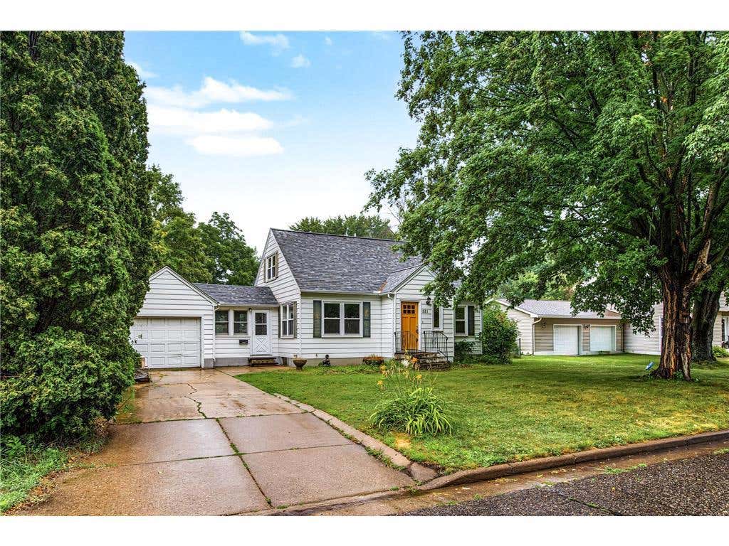 Photo of 521 E 3rd STREET, New Richmond, WI 54017 (MLS # 7118720)