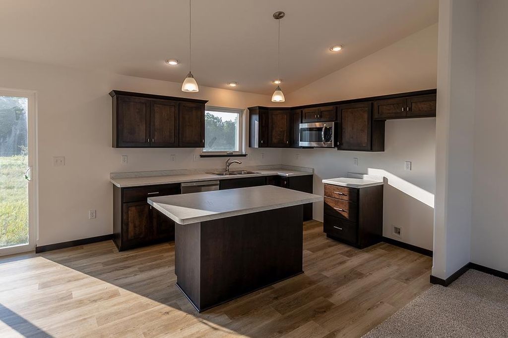 Photo of 585 Still Waters LANE #HA146, Plover, WI 54467 (MLS # 22600956)