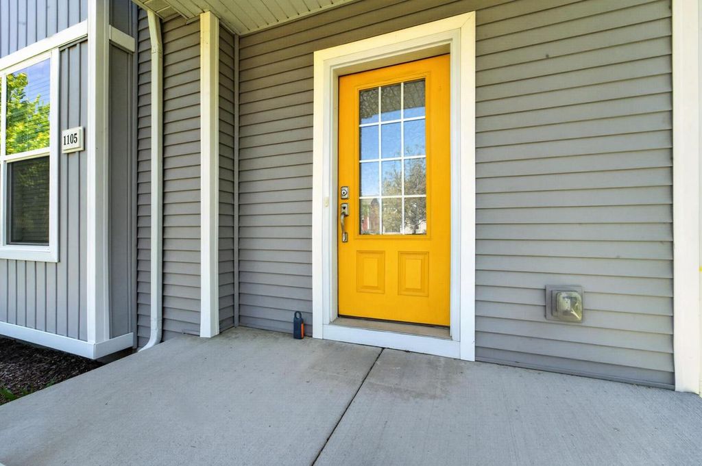 Photo of 1105 Okeeffe AVENUE, Sun Prairie, WI 53590 (MLS # 2023983)