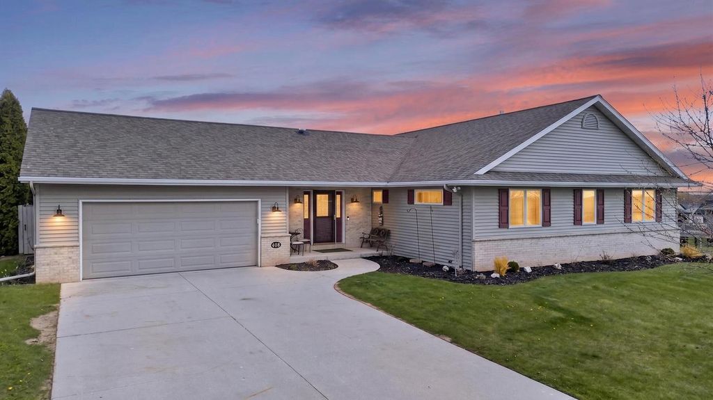 Photo of 408 Michigan AVENUE, Oostburg, WI 53070 (MLS # 1960730)