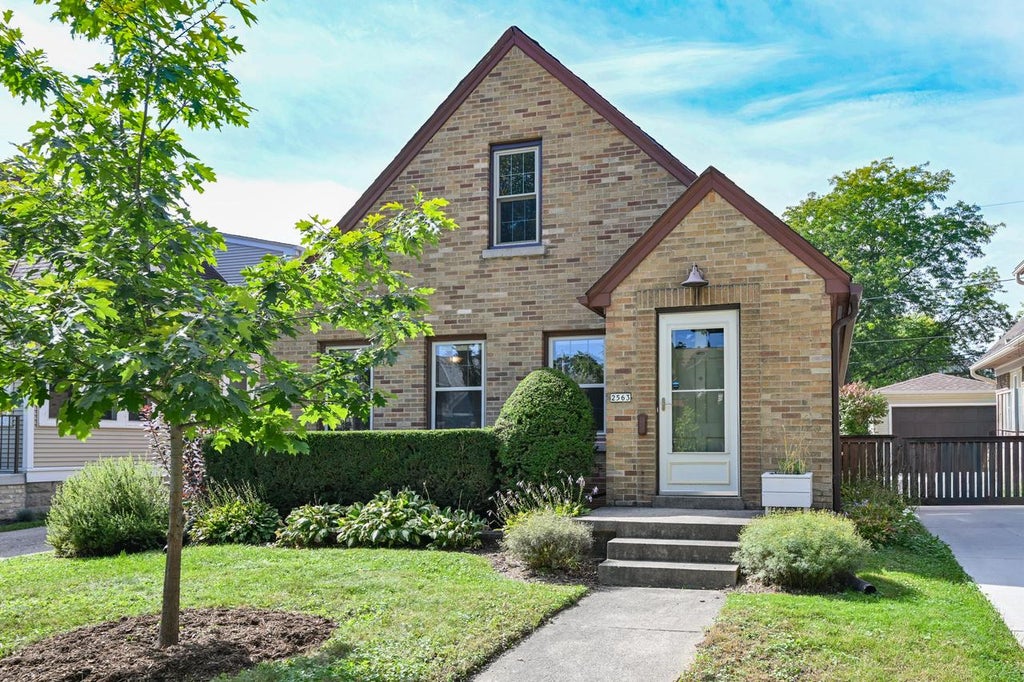 Photo of 2563 N 71st STREET, Milwaukee, WI 53213 (MLS # 1982863)