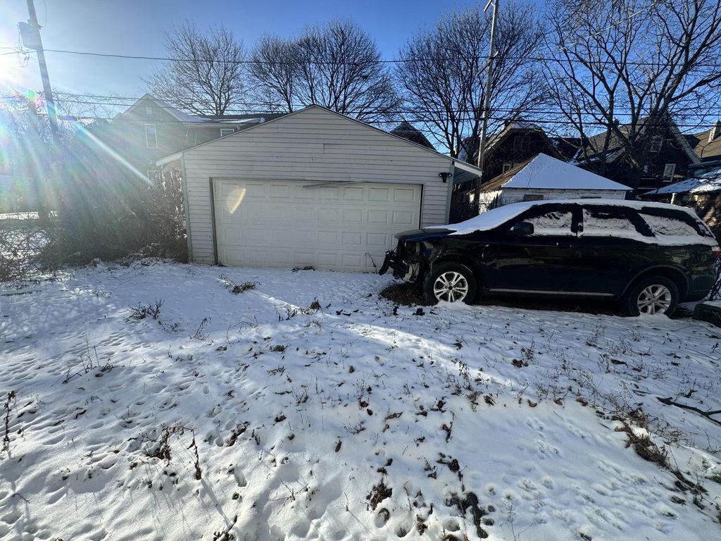 Photo of 2513 N 44th STREET, Milwaukee, WI 53210 (MLS # 1946220)