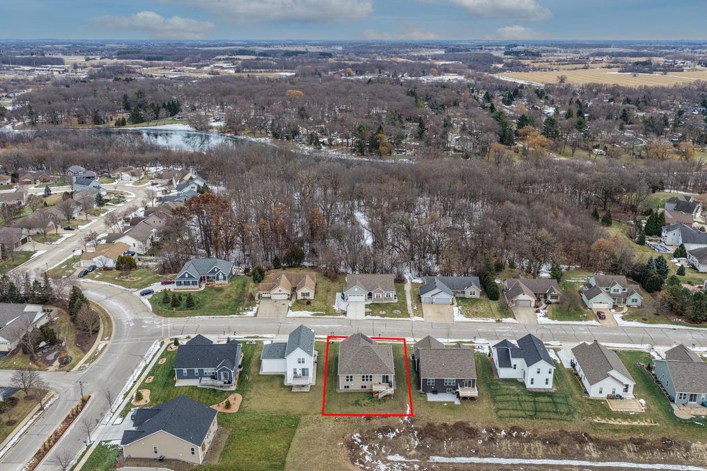 Photo of 704 River Ridge DRIVE, Waterford, WI 53185 (MLS # 1945705)