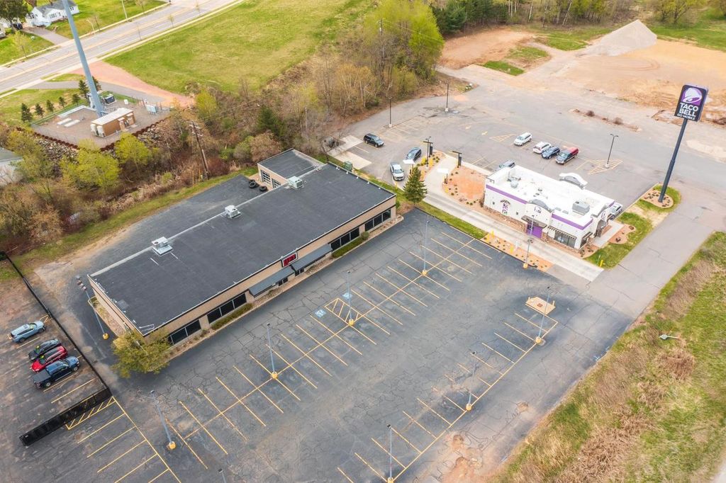 Photo of 1720 N US Highway 51, Wausau, WI 54401 (MLS # 22601950)