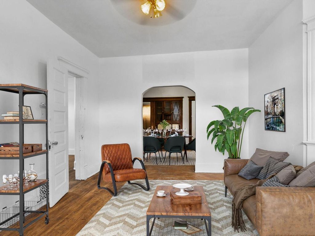 Photo of 1912 N 27th STREET #1914, Milwaukee, WI 53208 (MLS # 1937736)