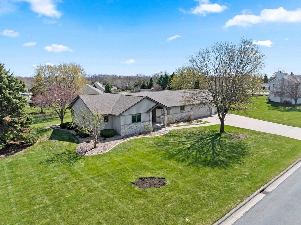 Photo of W2251 Pine LANE, Freedom, WI 54130 (MLS # 50324278)