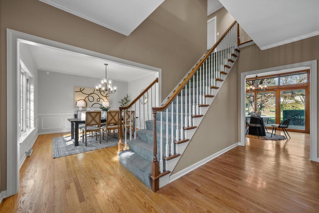 Photo of 10522 N Manor CIRCLE, Mequon, WI 53092 (MLS # 1984184)