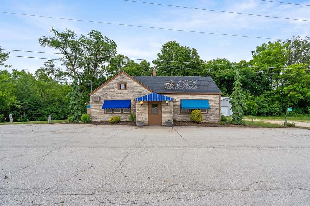 Photo of 6053 Rock Falls ROAD, Luxemburg, WI 54217 (MLS # 50329352)