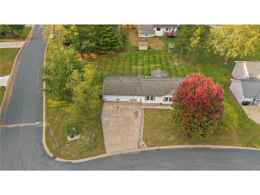 Photo of 1027 Prairie CIRCLE, Menomonie, WI 54751 (MLS # 7154946)