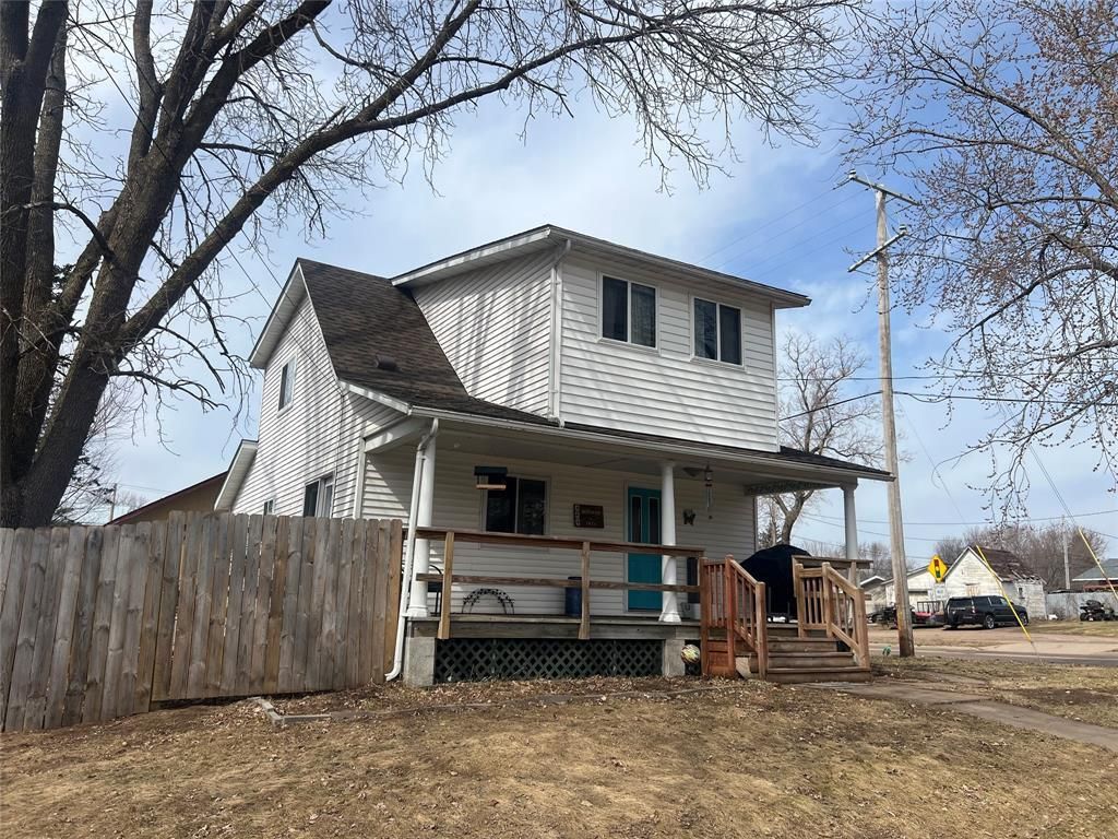 Photo of 504 Phipps AVENUE, Rice Lake, WI 54868 (MLS # 1599554)