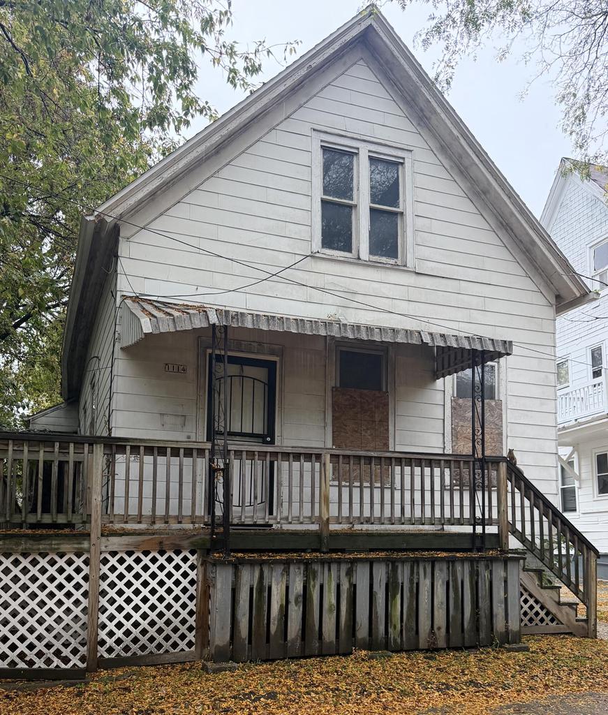 Photo of 1114 W Ring STREET, Milwaukee, WI 53206 (MLS # 1985223)
