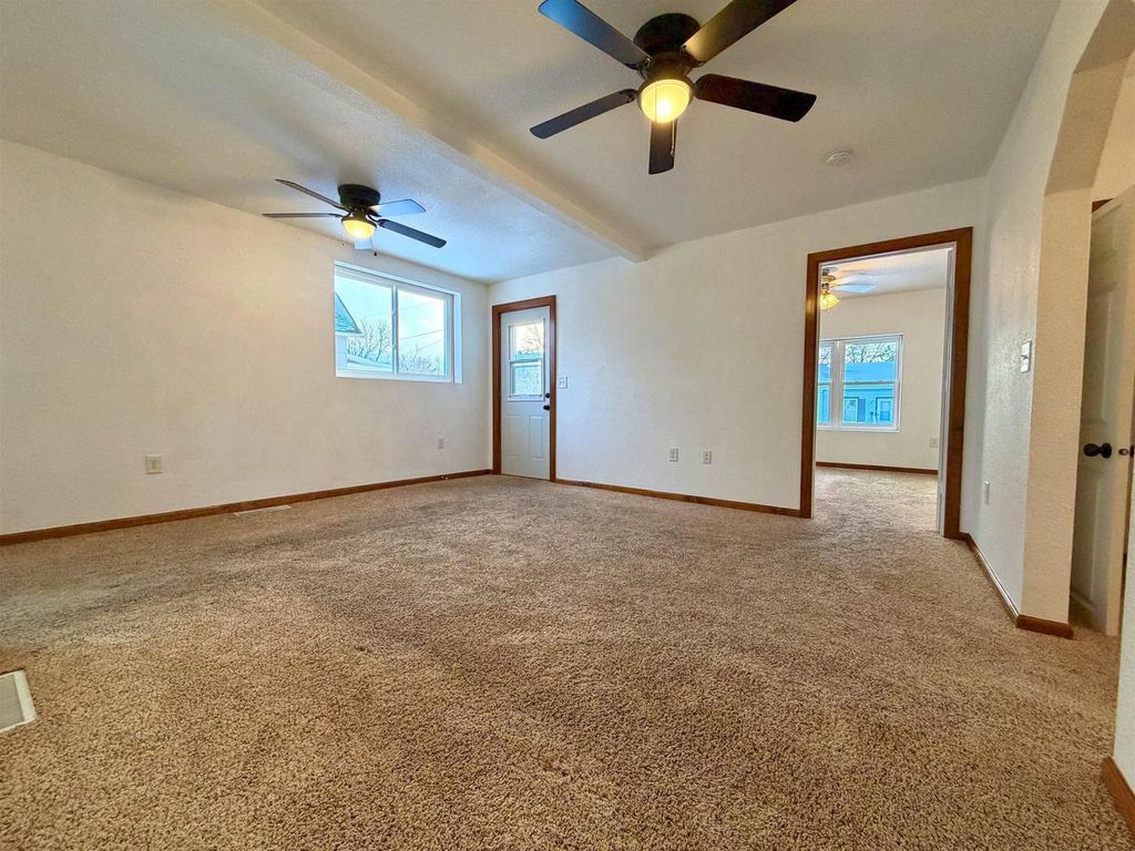 Photo of 926 Eastman STREET, Oshkosh, WI 54901 (MLS # 50320373)