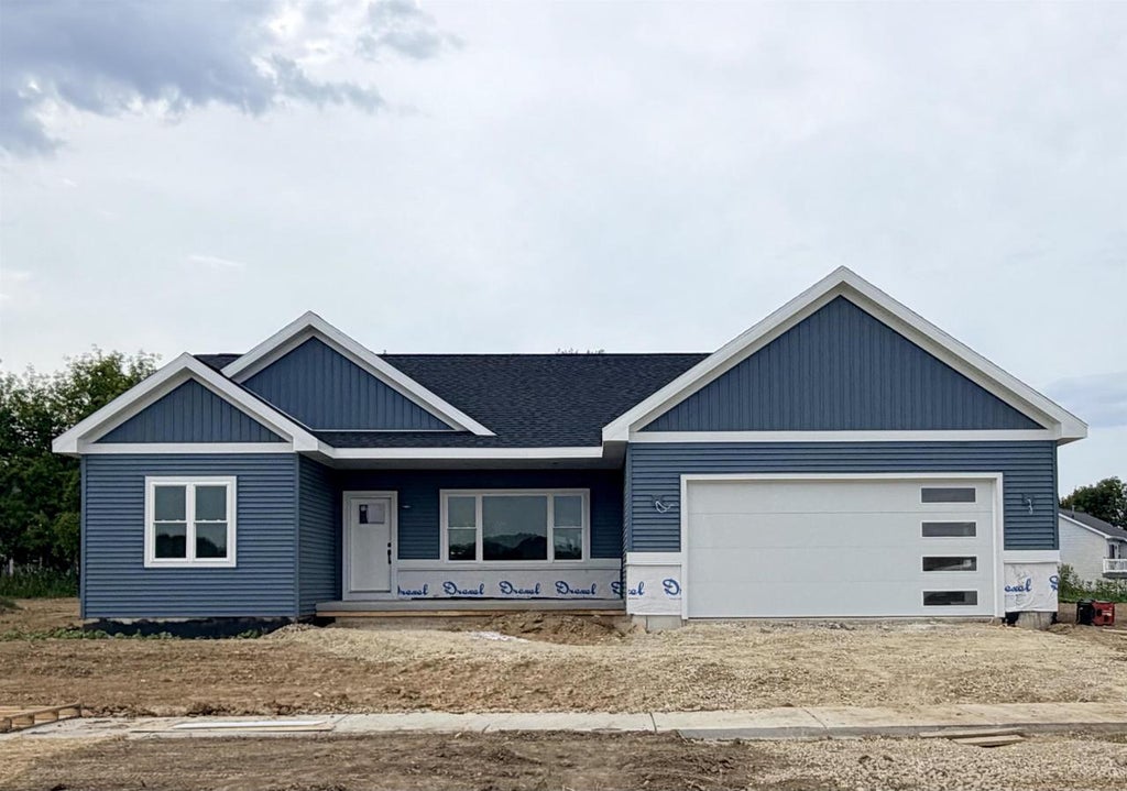 Photo of 352 Layla LANE, Marshall, WI 53559 (MLS # 2031953)