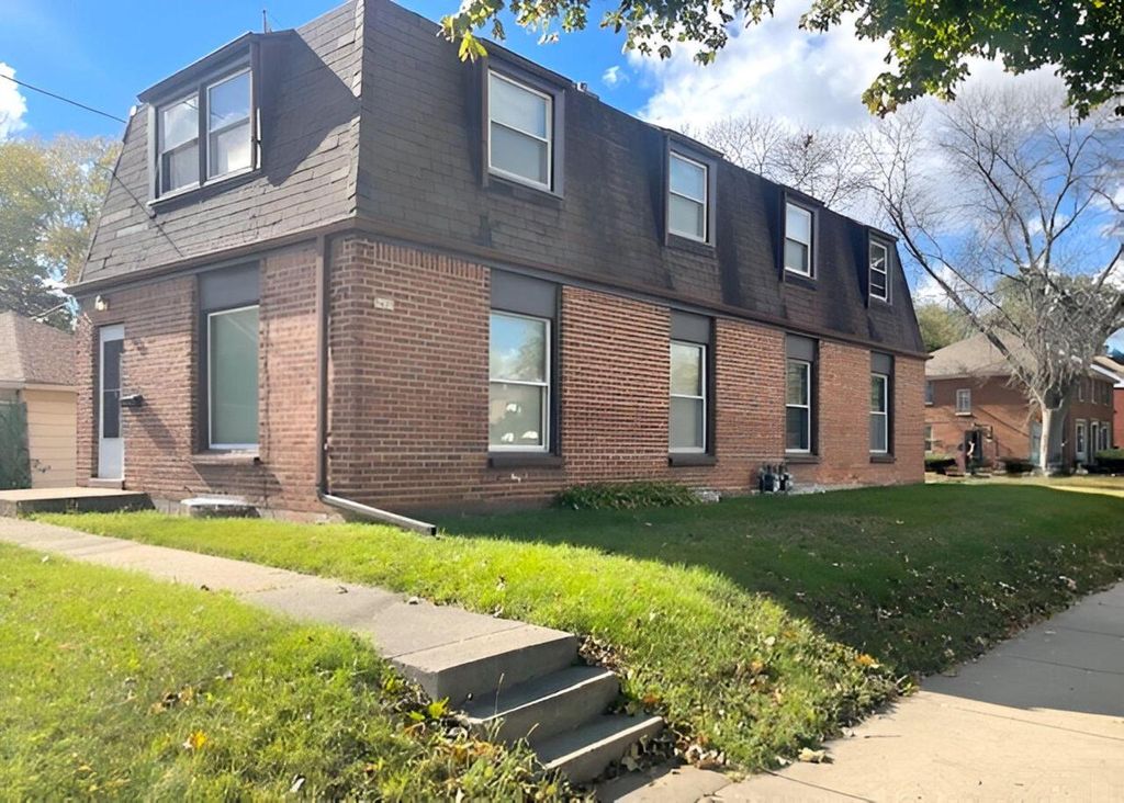 Photo of 3625 W Capitol DRIVE, Milwaukee, WI 53216 (MLS # 1941633)