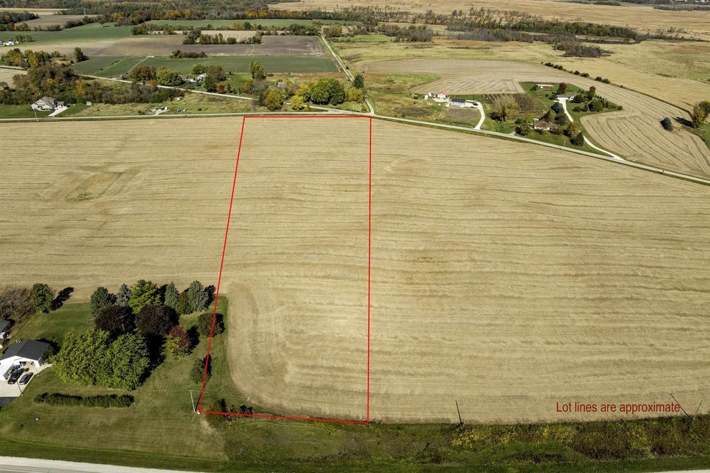 Photo of 9 +/- Acres Smith ROAD, Eldorado, WI 54932 (MLS # 2034936)