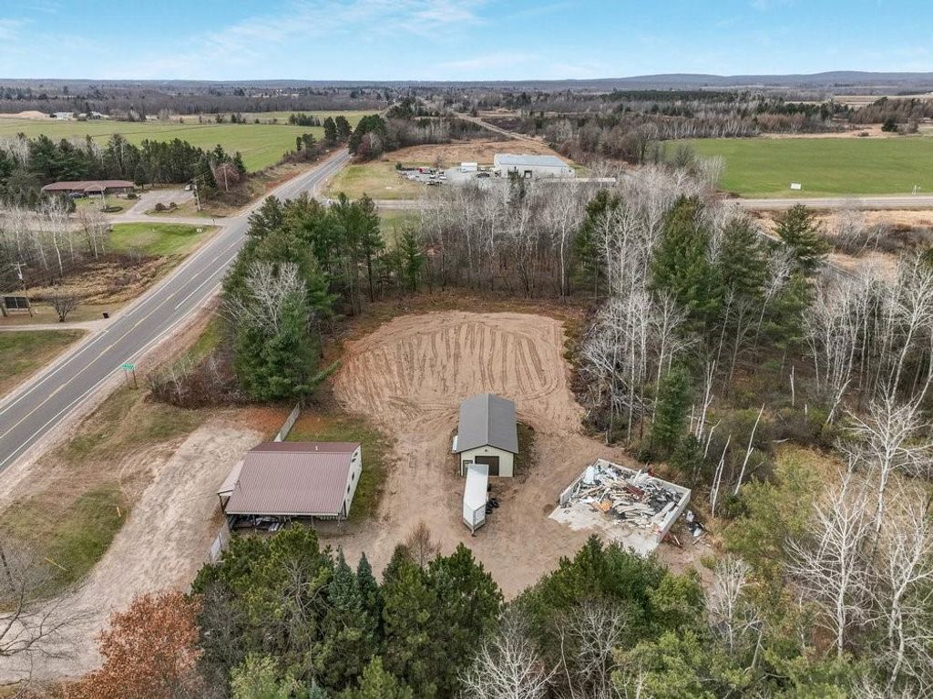 Photo of 750 W Arthur AVENUE, Bruce, WI 54819 (MLS # 1597218)