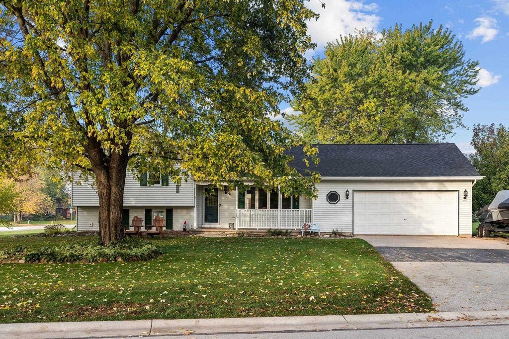 Photo of 1340 Harold DRIVE, Menasha, WI 54952 (MLS # 50334841)