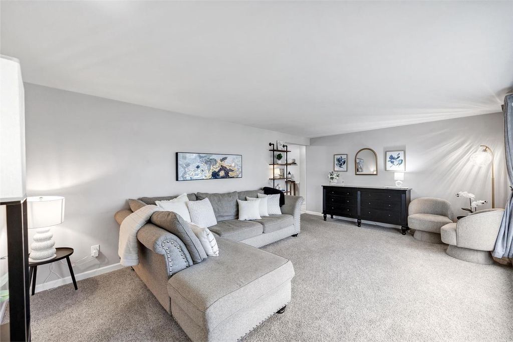 Photo of 3025 Lawndale DRIVE, Green Bay, WI 54311 (MLS # 50325052)