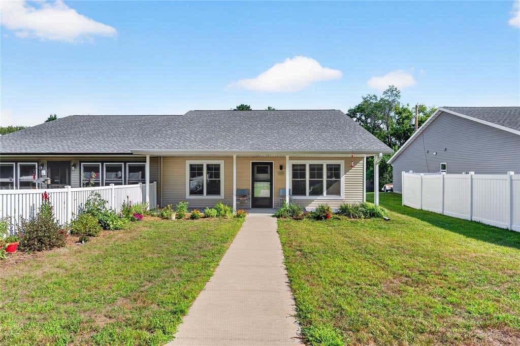 Photo of 520 Ridgeway AVENUE, Chetek, WI 54728 (MLS # 1604221)