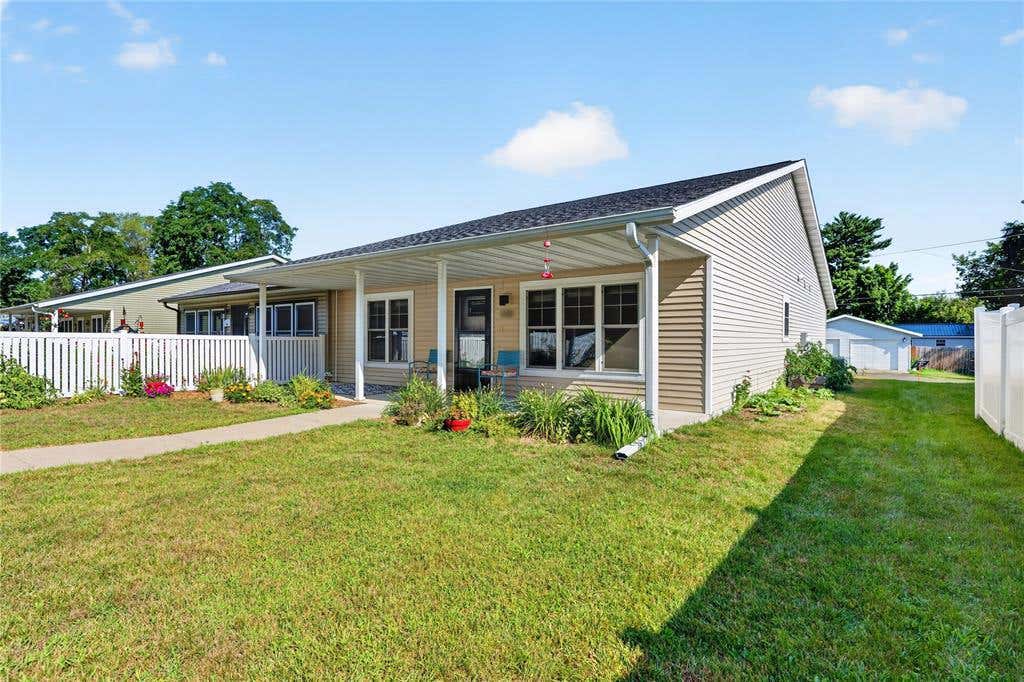 Photo of 520 Ridgeway AVENUE, Chetek, WI 54728 (MLS # 1604221)