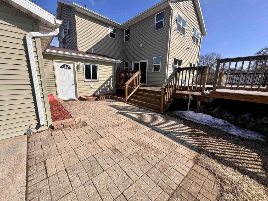 Photo of 905 3rd AVENUE, Crivitz, WI 54114 (MLS # 50321839)