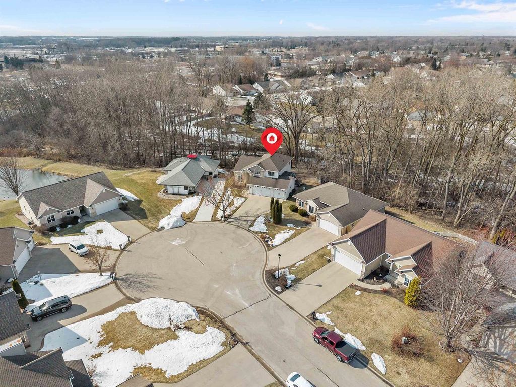 Photo of 2732 Independence COURT, Appleton, WI 54914 (MLS # 50322779)