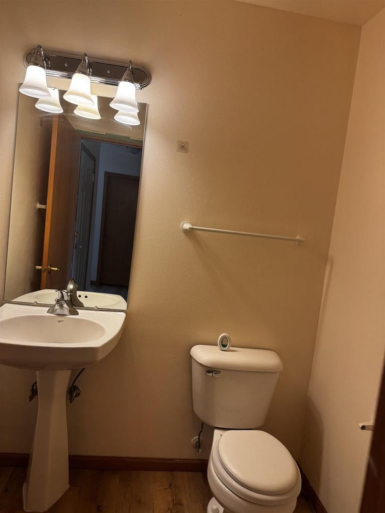 Photo of 326 Alpine Meadows CIRCLE, Oregon, WI 53575 (MLS # 2032677)