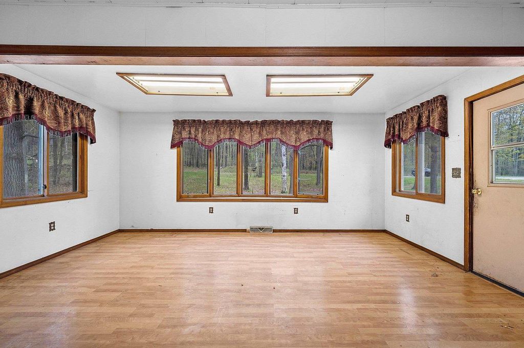 Photo of N9464 Sweetheart City ROAD, Wausaukee, WI 54177 (MLS # 50325840)