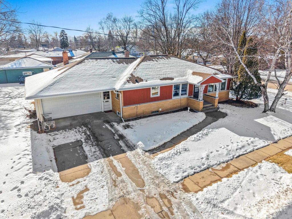 Photo of 1235 W Frances STREET, Appleton, WI 54914 (MLS # 50321133)