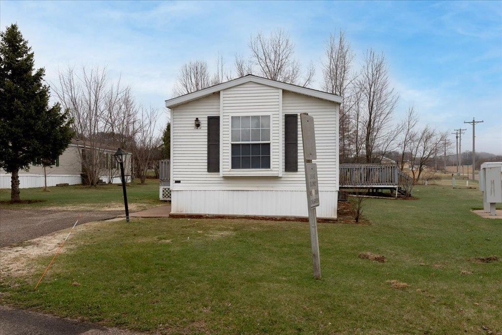 Photo of 118 Park Drive Dr #254, Colfax, WI 54730 (MLS # 2021834)