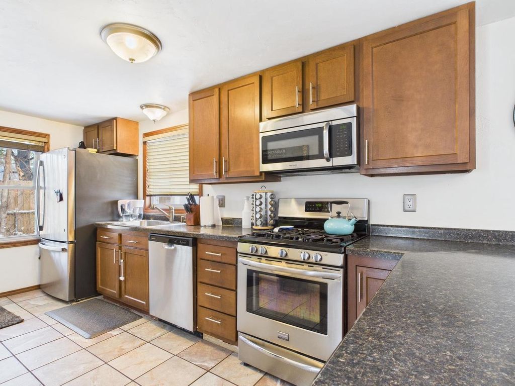 Photo of 1205 S Taylor STREET, Green Bay, WI 54304 (MLS # 50318989)