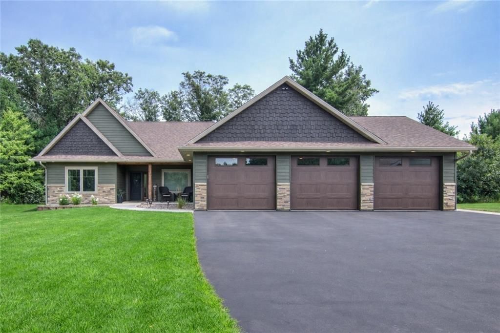Photo of S9025 Lowes Creek ROAD, Eleva, WI 54738 (MLS # 1598421)