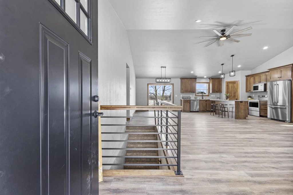 Photo of 3382 Largo Ridge COURT, Green Bay, WI 54311 (MLS # 50320345)