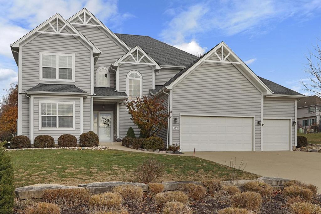 Photo of 699 Stone Ridge DRIVE, Lake Geneva, WI 53147 (MLS # 1947500)