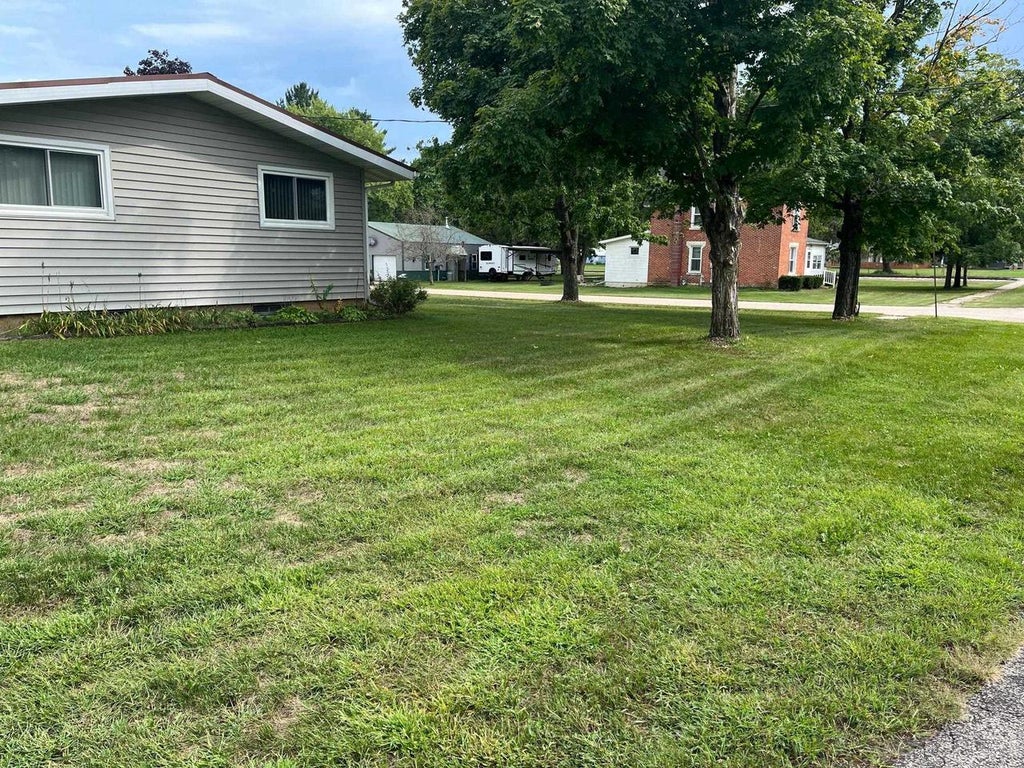 Photo of 601 Clyde STREET, Avoca, WI 53506 (MLS # 2031827)