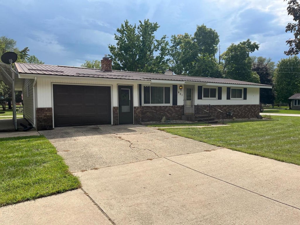 Photo of 601 Clyde STREET, Avoca, WI 53506 (MLS # 2031827)