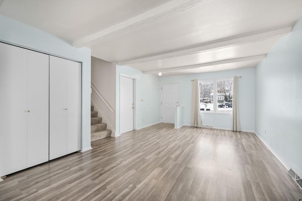 Photo of 9121 W Howard AVENUE #9123, Greenfield, WI 53228 (MLS # 1942757)