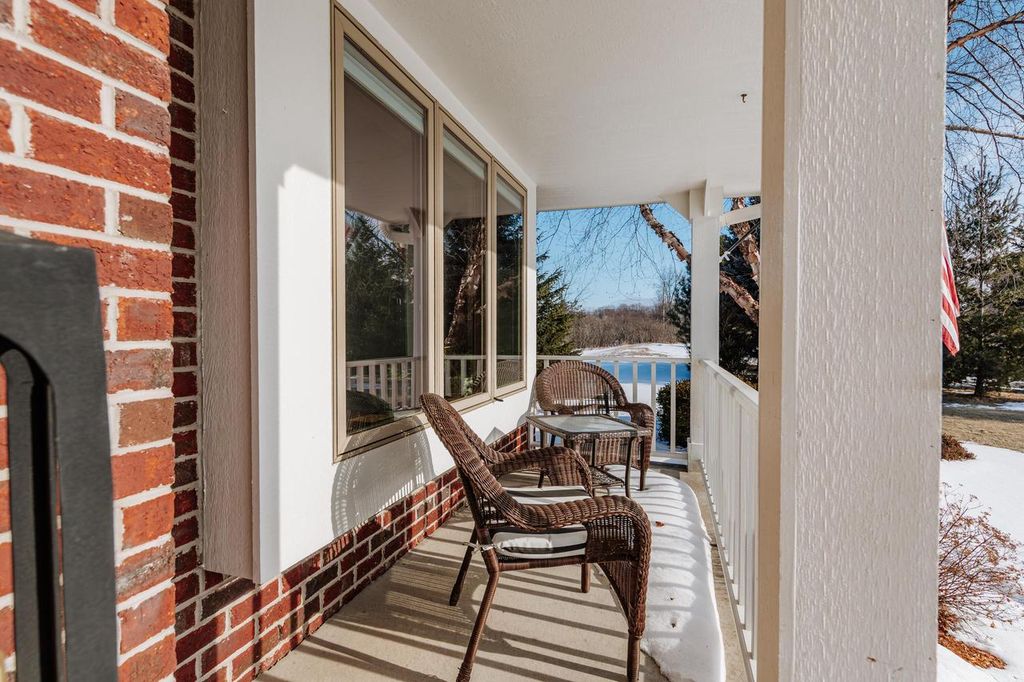 Photo of W239S6002 Chinook COURT, Waukesha, WI 53189 (MLS # 1951169)